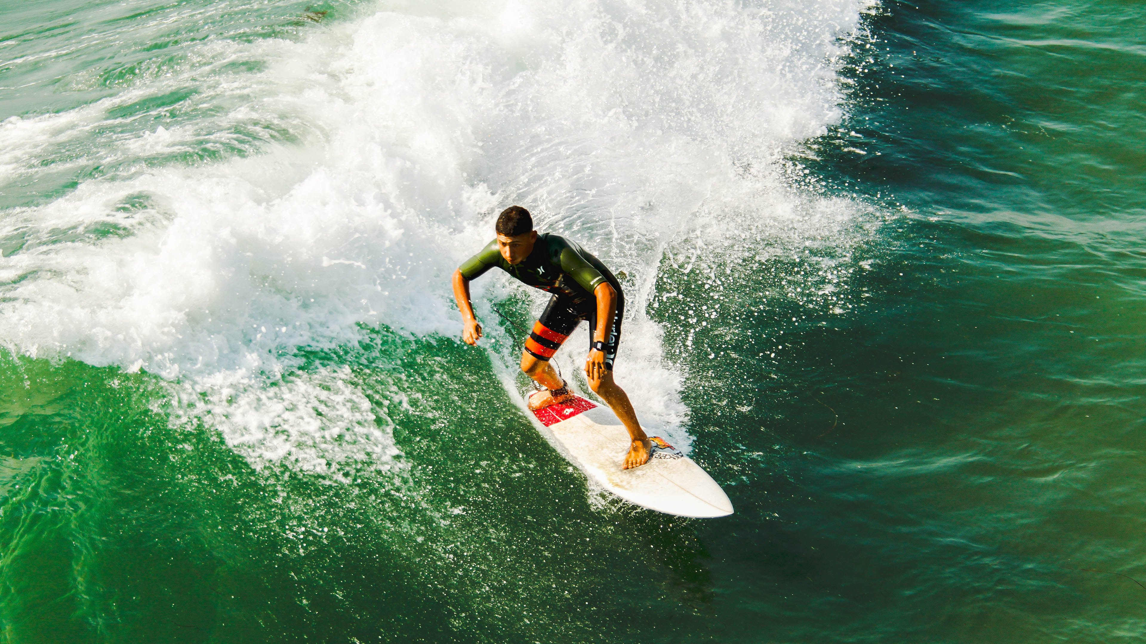 战术创新：球队如何应对激烈竞争？，球队打比赛问题